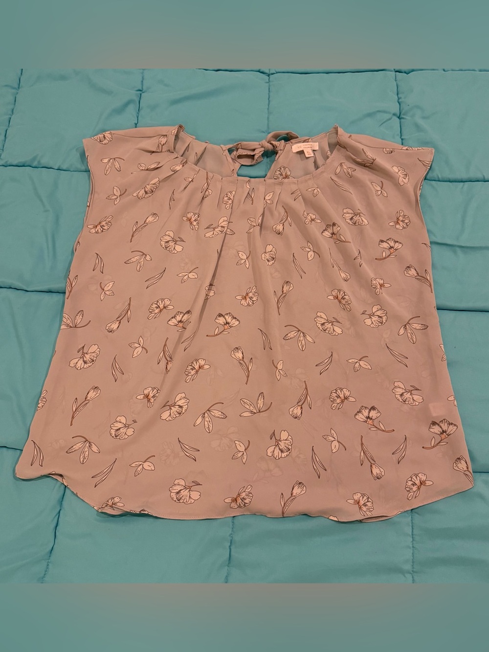 LC Lauren Conrad Floral Tie-Back Camisole